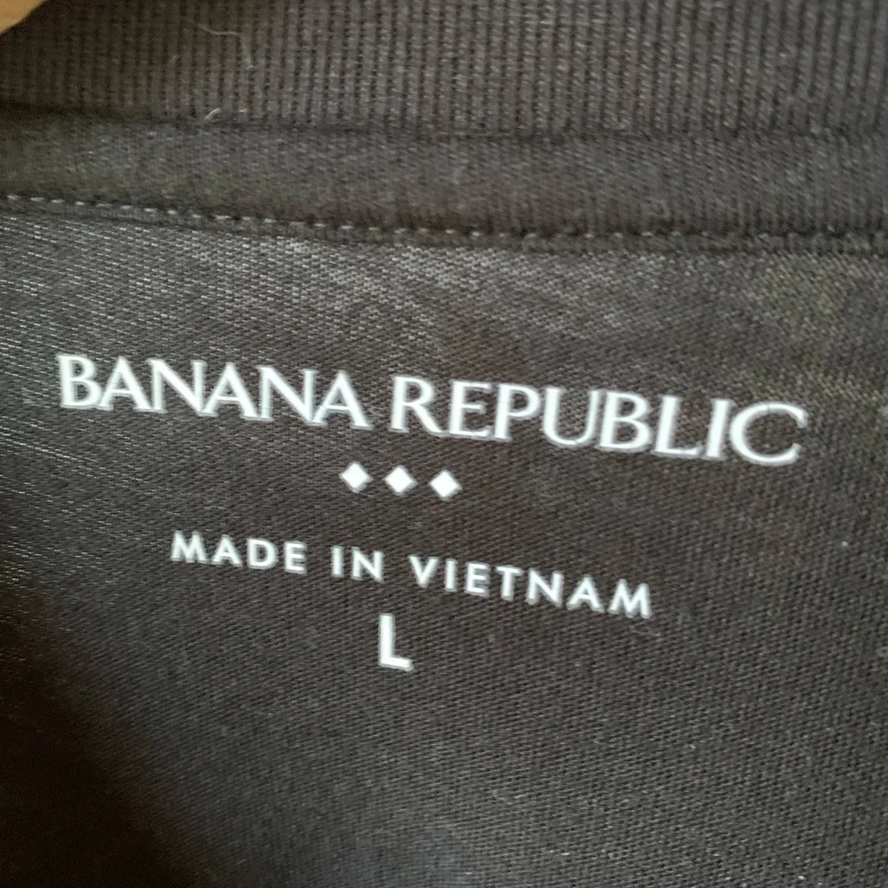 Banana Republic - Picture 2 of 3